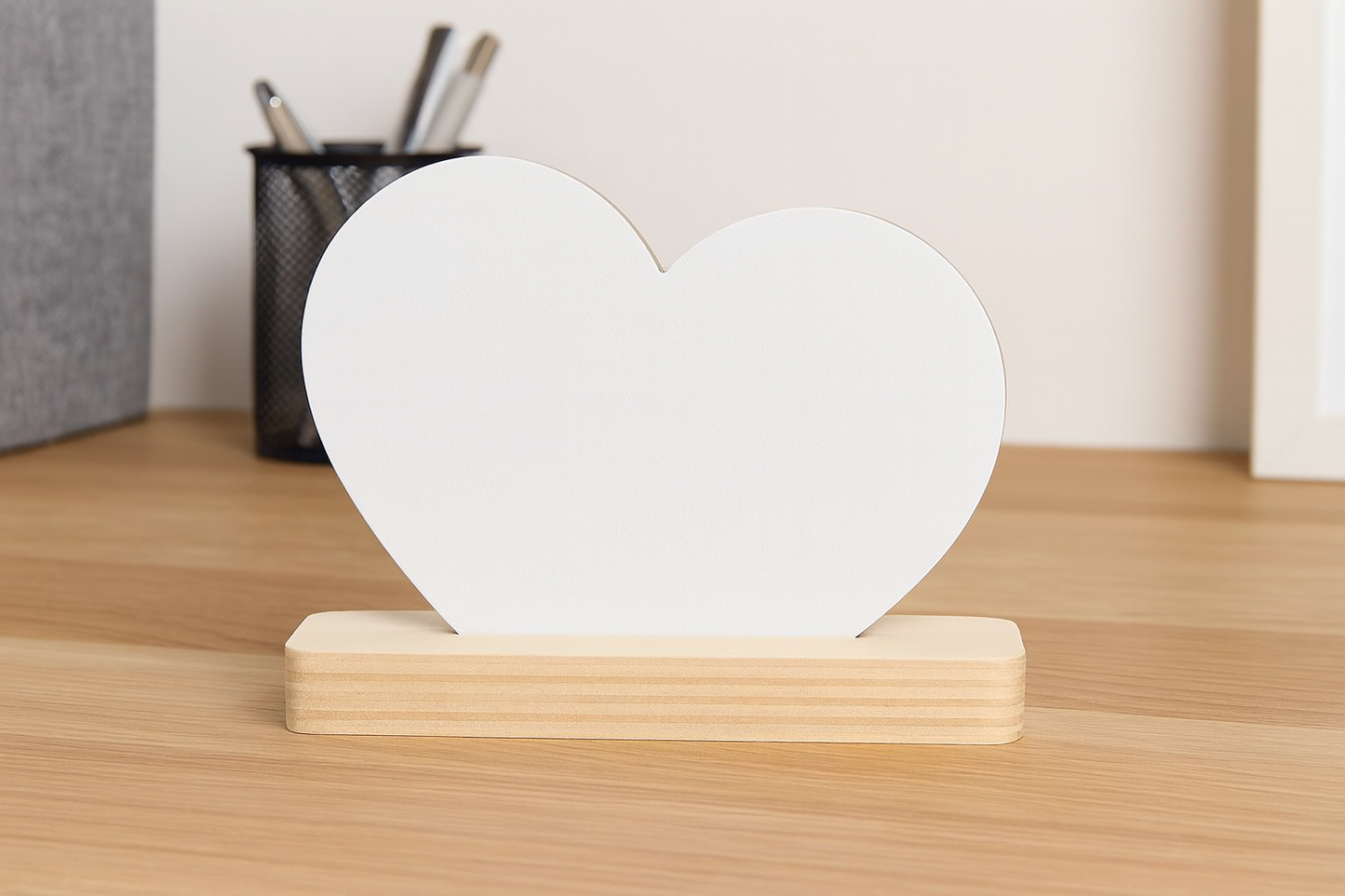Wood frame - heart
